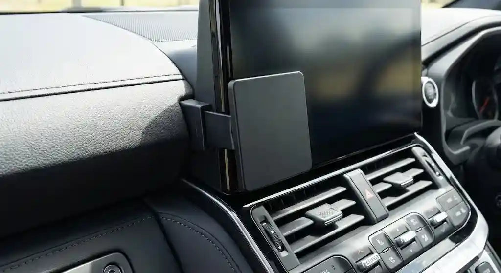 ClicOn centre dash mounting bracket installed on 2021 onwards Toyota LandCruiser 300 Series without drilling